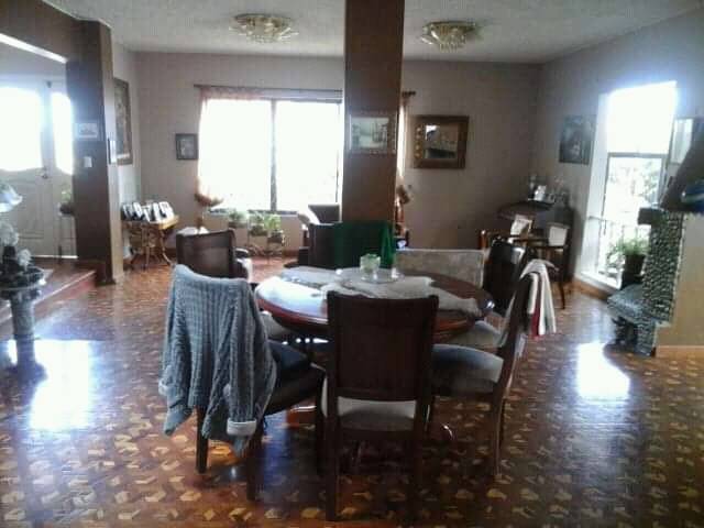 C656 Hermosa casa de venta con áreas verdes y amplio garage
