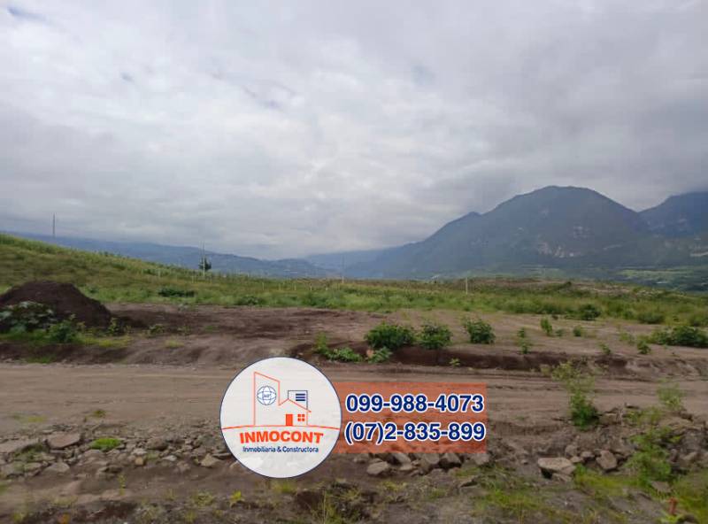 T423 AMPLIO TERRENO DE VENTA
