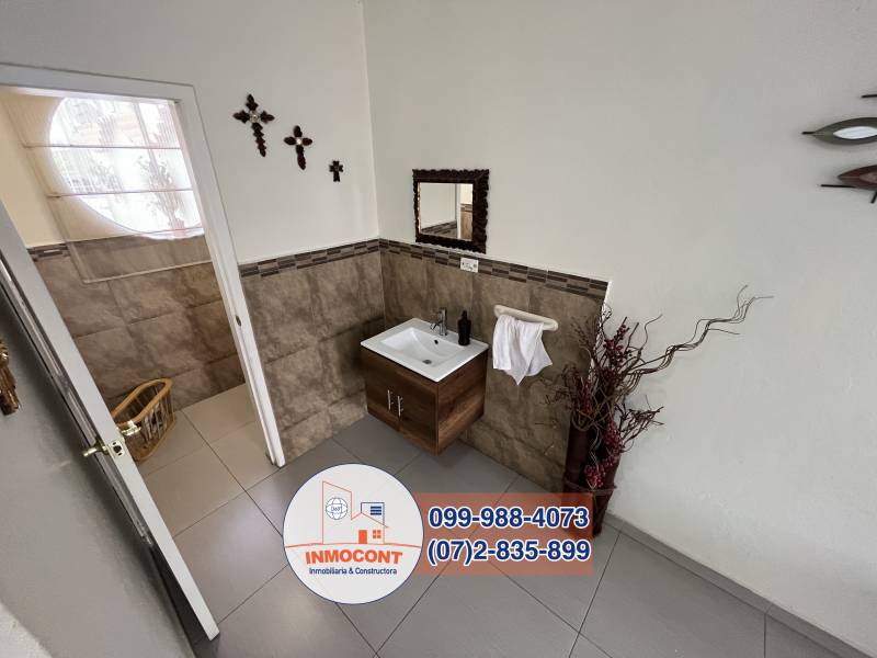 C1357 HERMOSA Y AMPLIA CASA DE VENTA