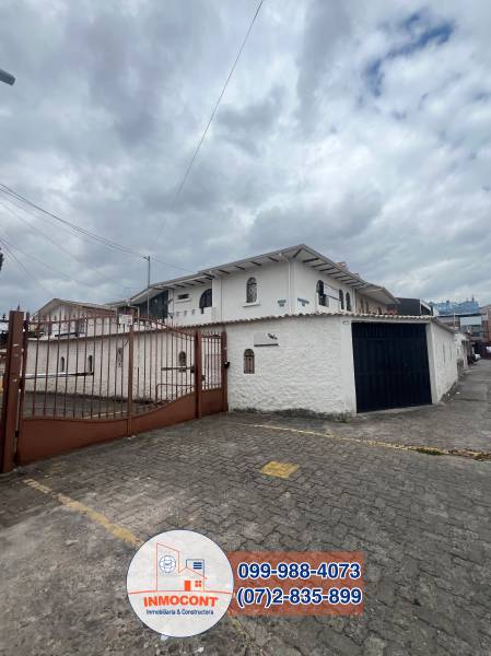 C1393 CASA RENTERA EN ZONA COMERCIAL DE VENTA