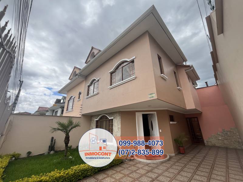 HERMOSA CASA INDEPENDIENTE EN VENTA, Sector Gapal Wayra Plaza C1447