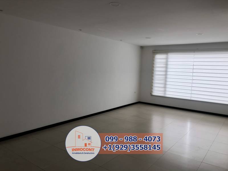 C1463 CASA RENTERA DE TRES PLANTAS EN VENTA