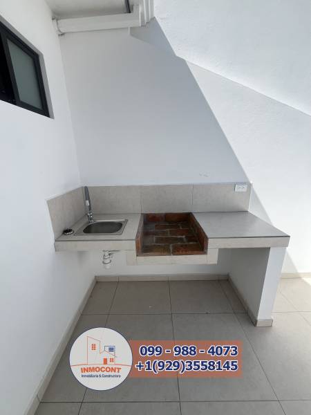 C1481 CASA MODERNA DE VENTA