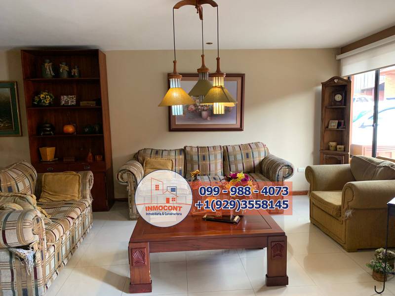 C1492 CASA DE VENTA DENTRO DE URBANIZACIÓN