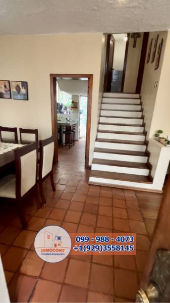 C1549 CASA EN VENTA – 4 PISOS