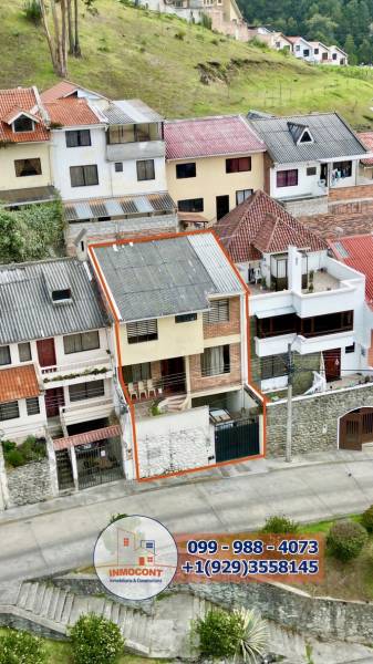 C1549 CASA EN VENTA – 4 PISOS 