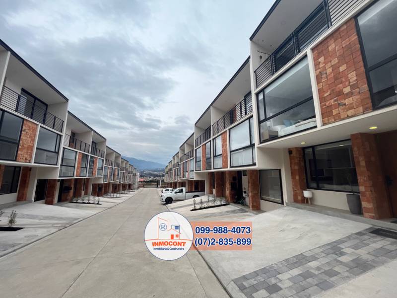 C1239 MODERNAS CASAS VIP